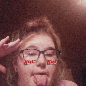 Meet your Posher, Emeri